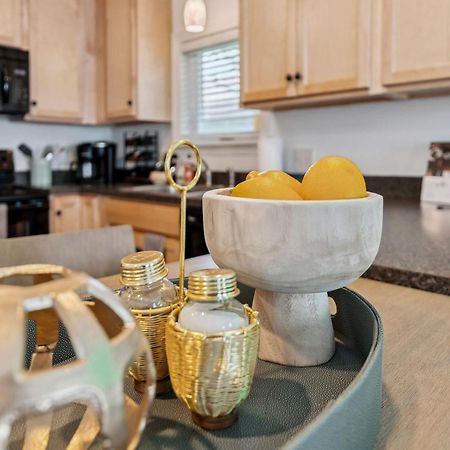 Vila Newly Renovated Tremont Treasure I Cozy + Modern Cleveland Exteriér fotografie