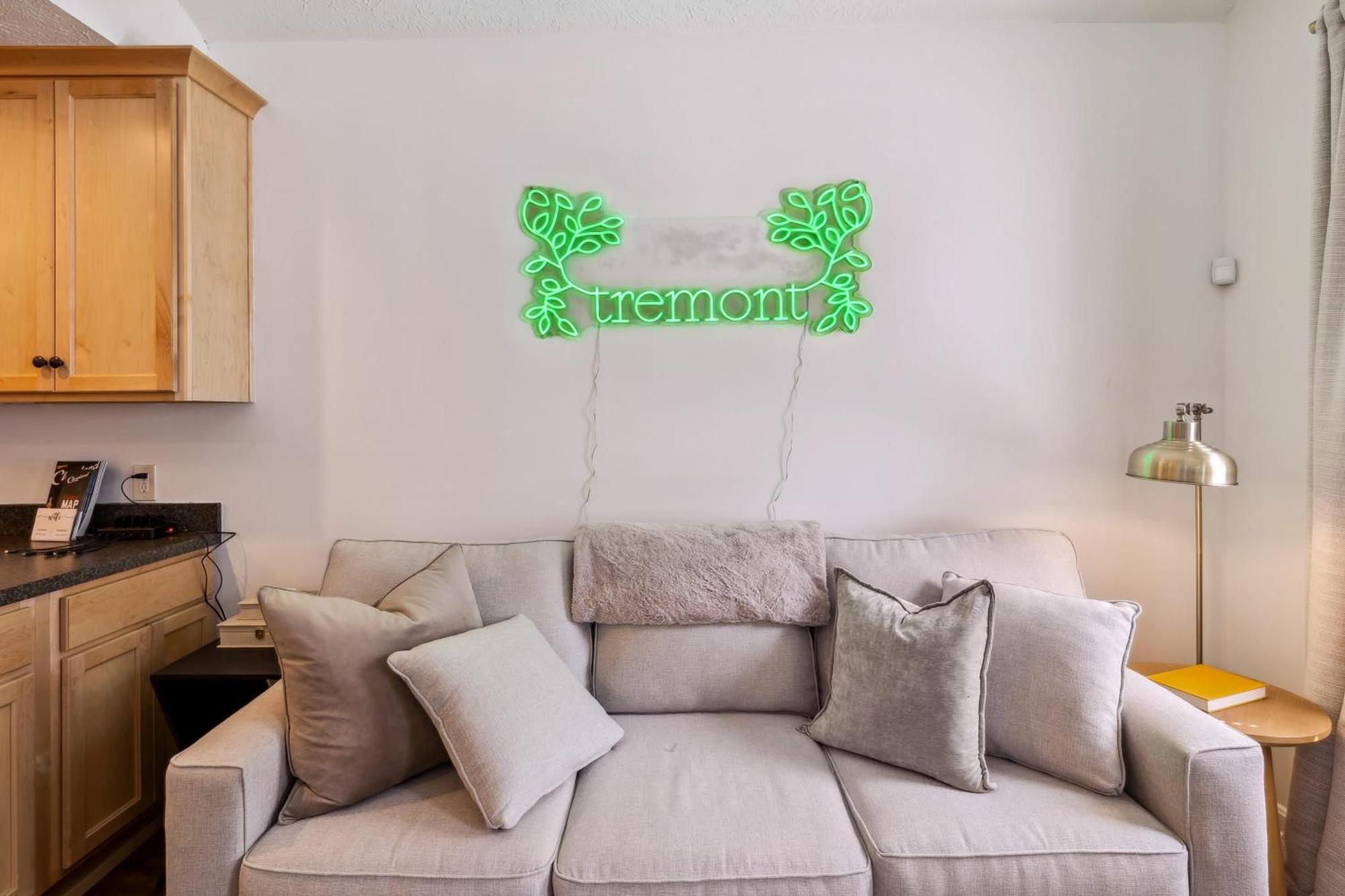 Vila Newly Renovated Tremont Treasure I Cozy + Modern Cleveland Exteriér fotografie