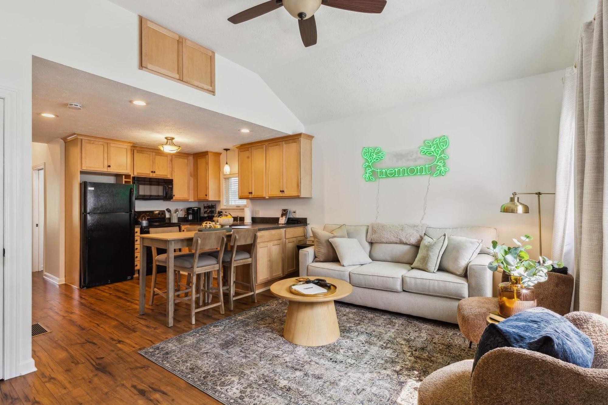 Vila Newly Renovated Tremont Treasure I Cozy + Modern Cleveland Exteriér fotografie